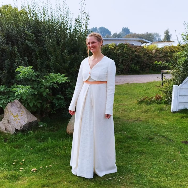 anfertigung hochzeitskleid bolero leinen spitze jasmin